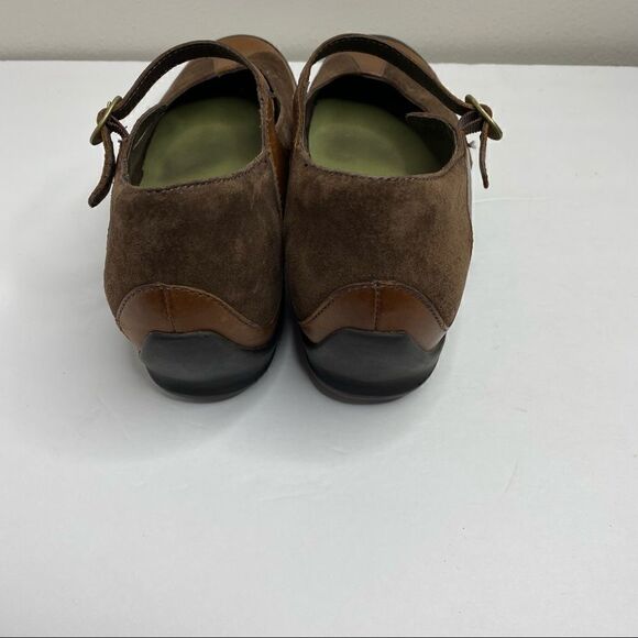 Merrell | Brown Shoes  - Picture 6 of 9